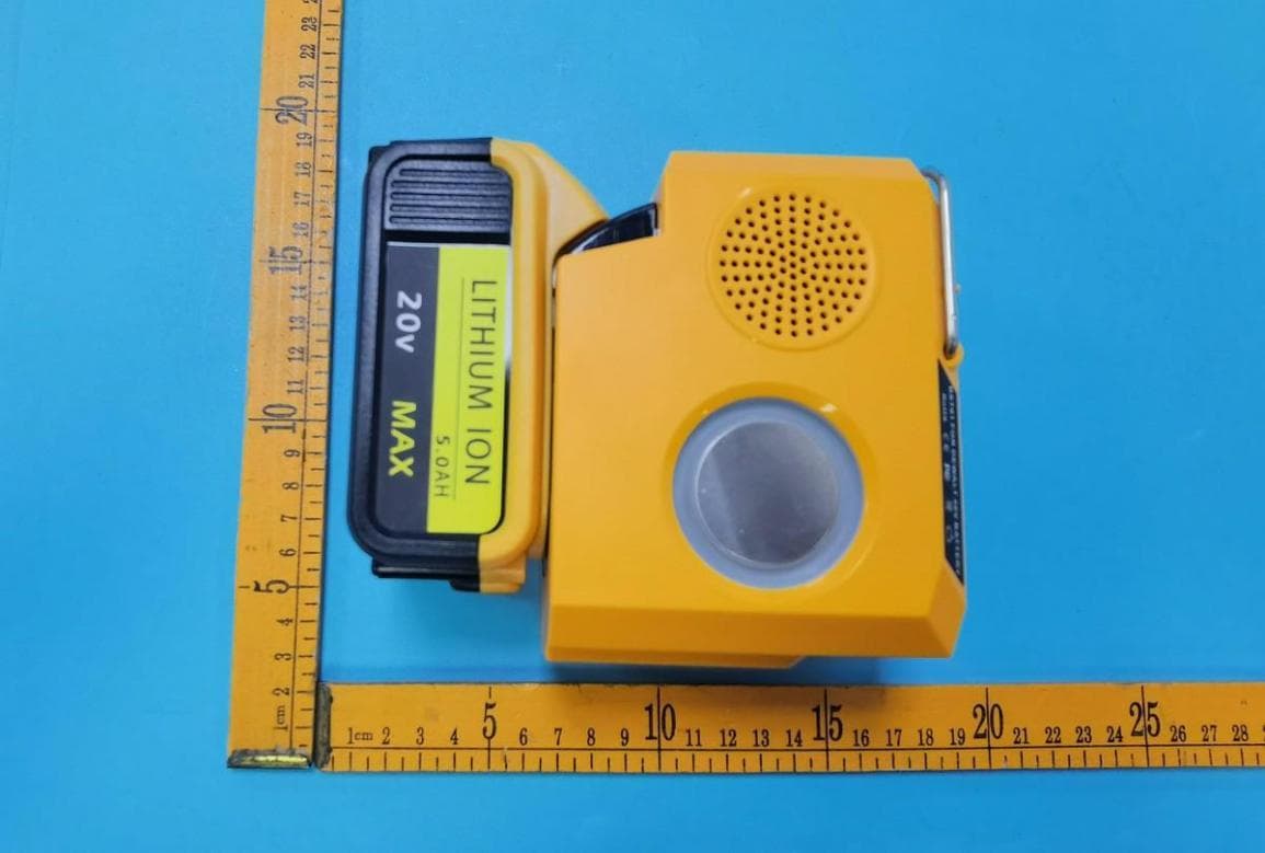 Bluetooth Speaker - FCC ID 2BKEJBT-BST01 - Shenzhen Yougoutianxia Network Technology Co., Ltd. (2)