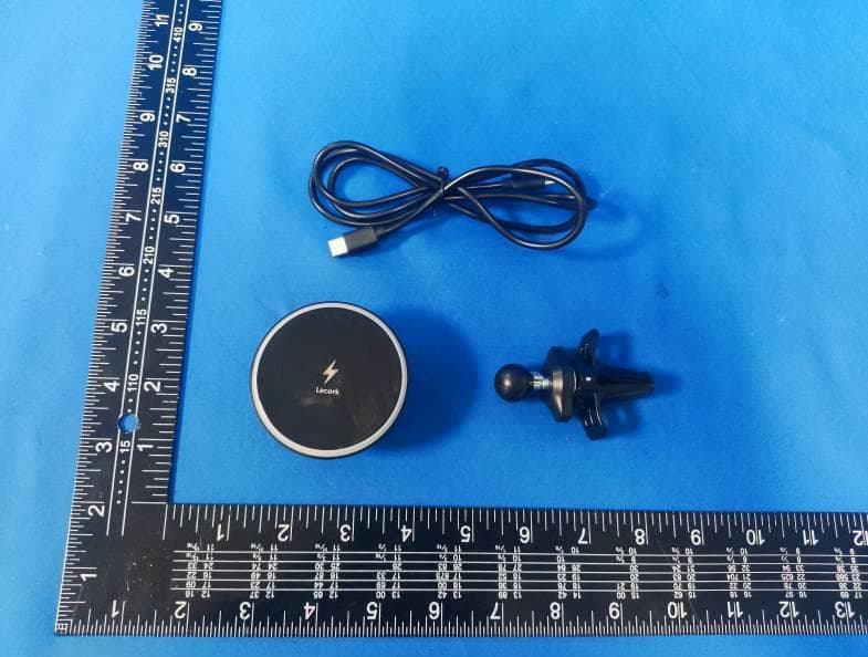 15W magnetic wireless car charger - FCC ID 2BKEL-CW201 - Shenzhen Zeyitong E-commerce Co., Ltd (3)