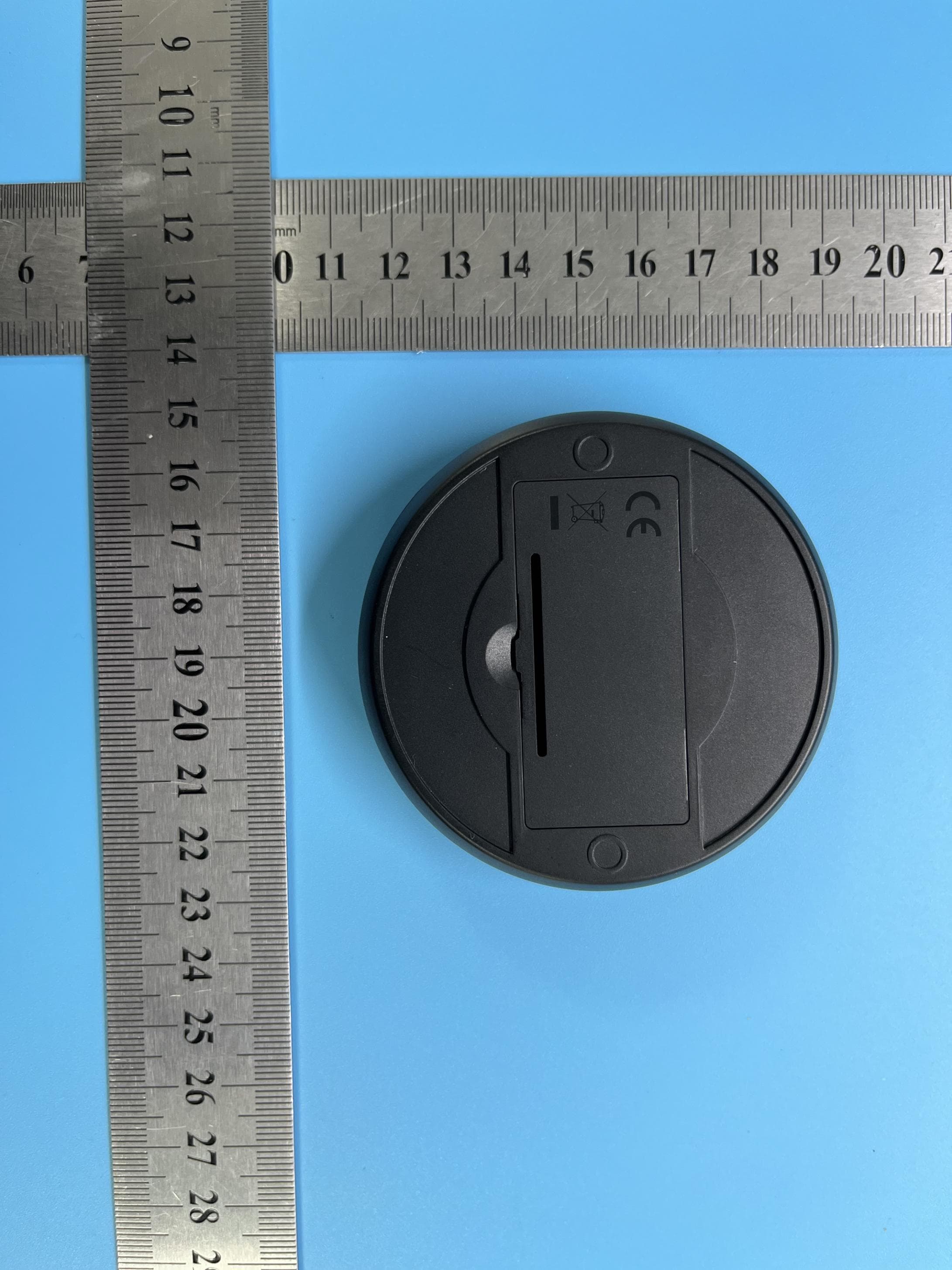 Remote control - FCC ID 2BKEO-RF6K-1CH - Shenzhen Founder Industrial Co., Ltd (2)