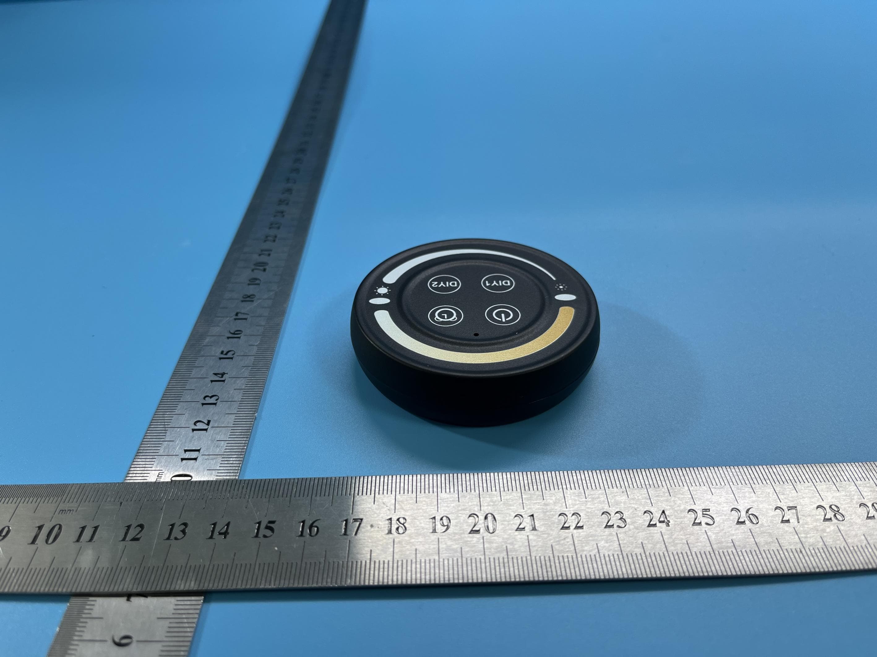 Remote control - FCC ID 2BKEO-RF6K-1CH - Shenzhen Founder Industrial Co., Ltd (5)