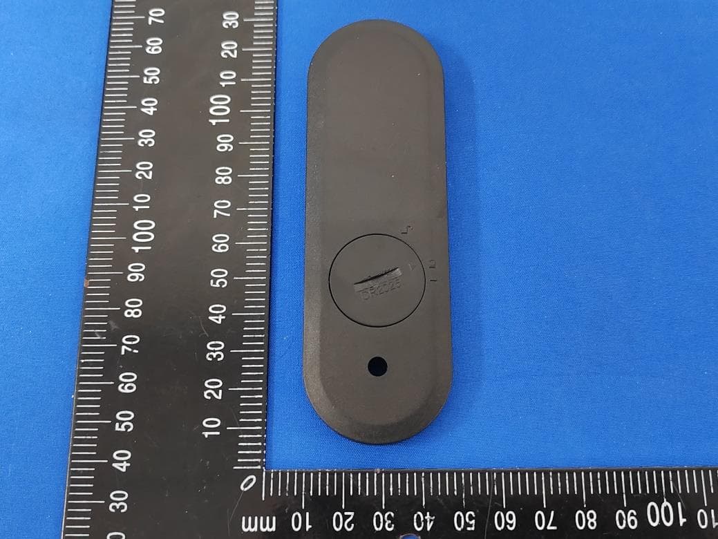 RF Remote control unit - FCC ID 2BKEO-RF7K - Shenzhen Founder Industrial Co., Ltd (4)