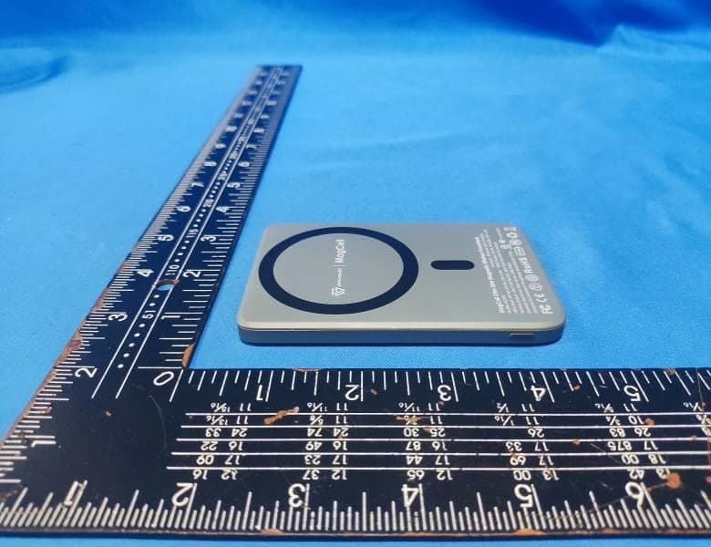 Magnetic Wireless PowerBank - FCC ID 2BKF4-MC509 - Savewo Energy Limited (4)