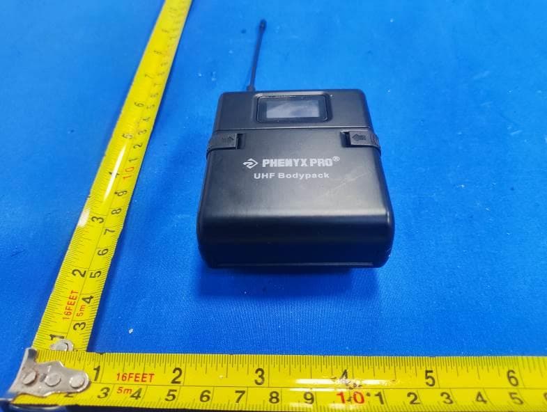 Wireless Microphone System - FCC ID 2BKG7-PWB-12 - Guangzhou VILAN Technology Co., Ltd