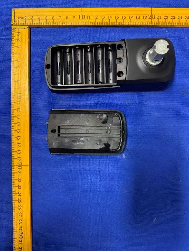 Latch 5 Pro Smart Matter Deadbolt - FCC ID 2BKHH-LATCH5PRO - Xthings Industry llc