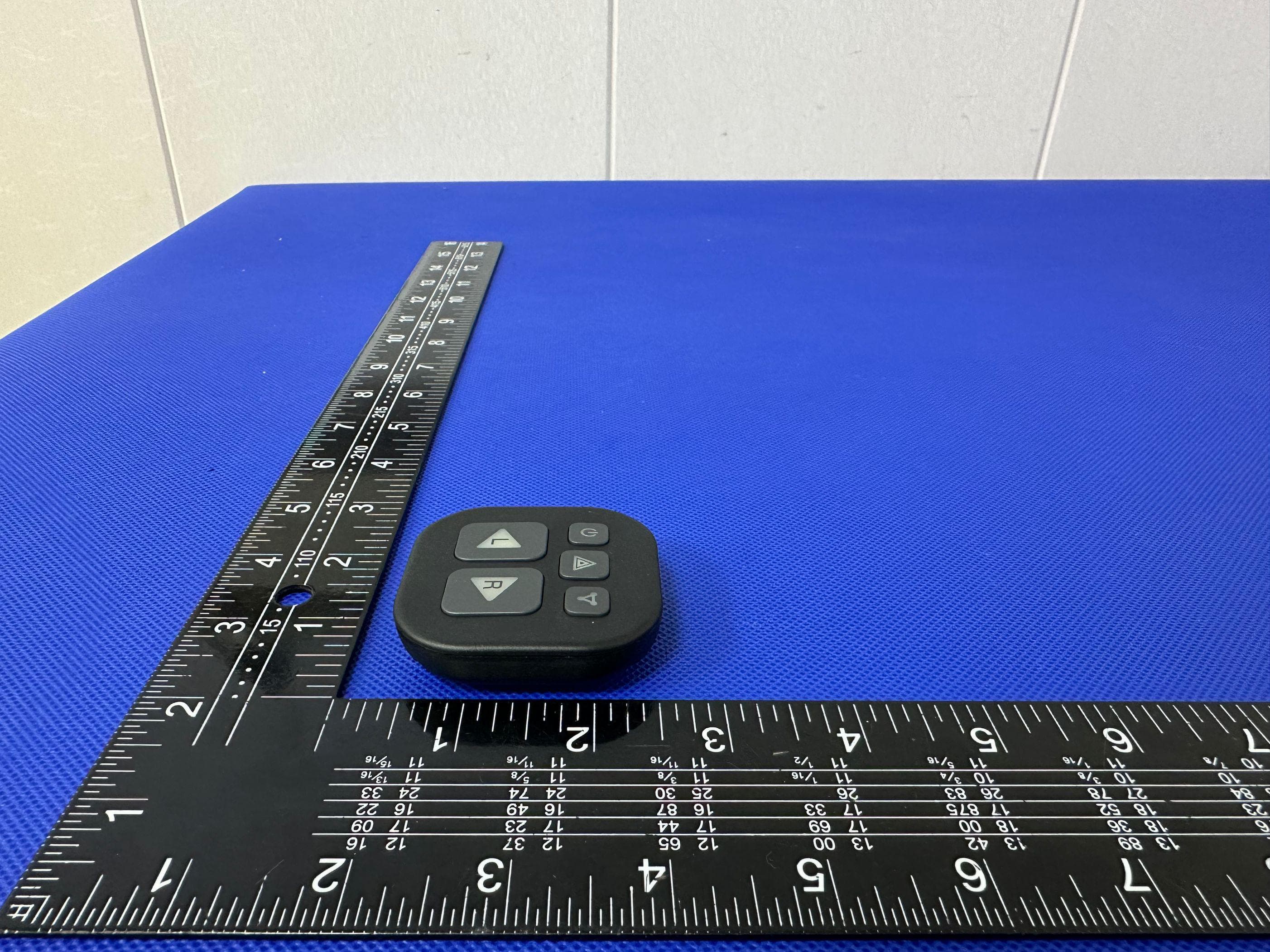 Smart Bike Light with Controller - FCC ID 2BKHT-BL002-1 - SYNCLINKING INC (3)