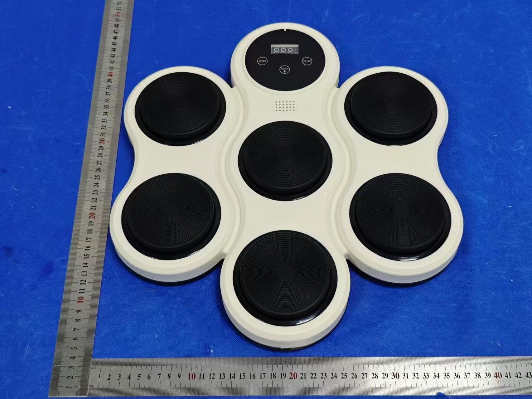 Boxing Music Machine - FCC ID 2BKI2-QJB-7 - Yongkang Xiaowang Industry and Trade Co., Ltd. (2)