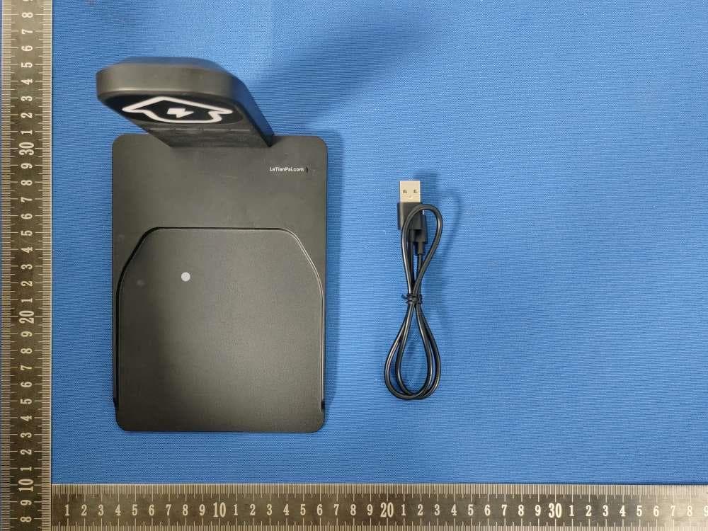 Wireless Charging Pad - FCC ID 2BKID-CAW52 - Beijing Renhejia Technology Co., Ltd