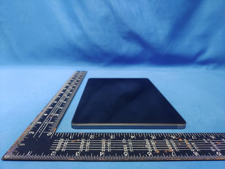 Tablet PC - FCC ID 2BKJ7-A20 - Shenzhen PengyuHong Technology Co. , Ltd. (4)
