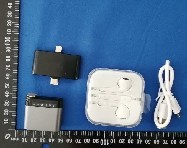 Wireless Lavalier Microphones - FCC ID 2BKJ8-M9 - Jiashiwei(Shenzhen) Technology Co., Ltd