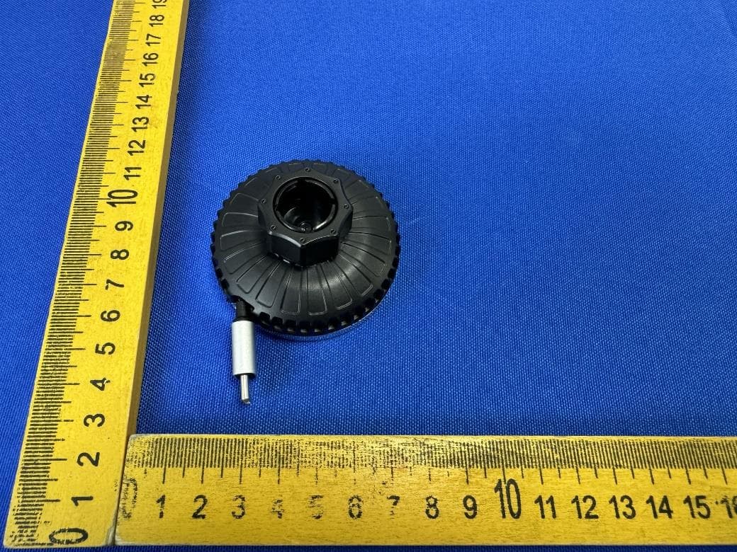 Magnetic Wireless Car Charger - FCC ID 2BKJA-WH-006 - Dongguan Ronghe Electronic Co., Ltd