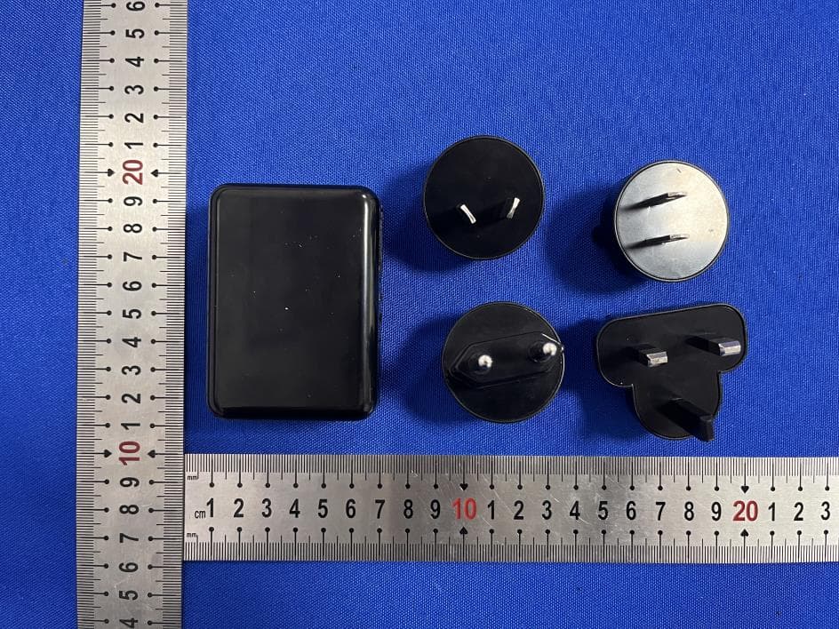 Light My Bricks Universal USB Smart Power Converter - FCC ID 2BKK7-LMB-USBSPC4A - Light My Bricks (2)