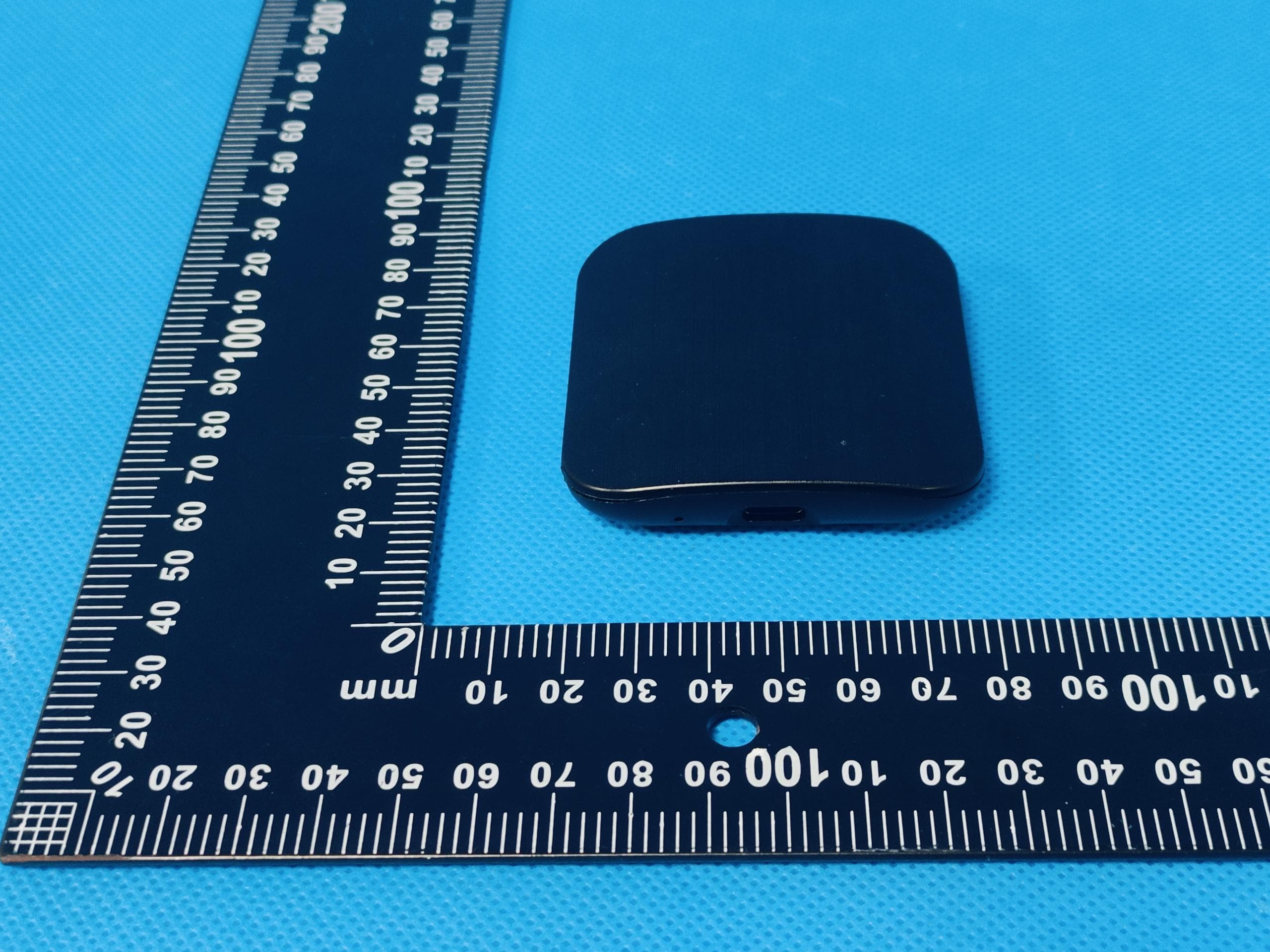 box - FCC ID 2BKMF-QTV-1 - Shenzhen Mustwalker Technology Co., Ltd (4)