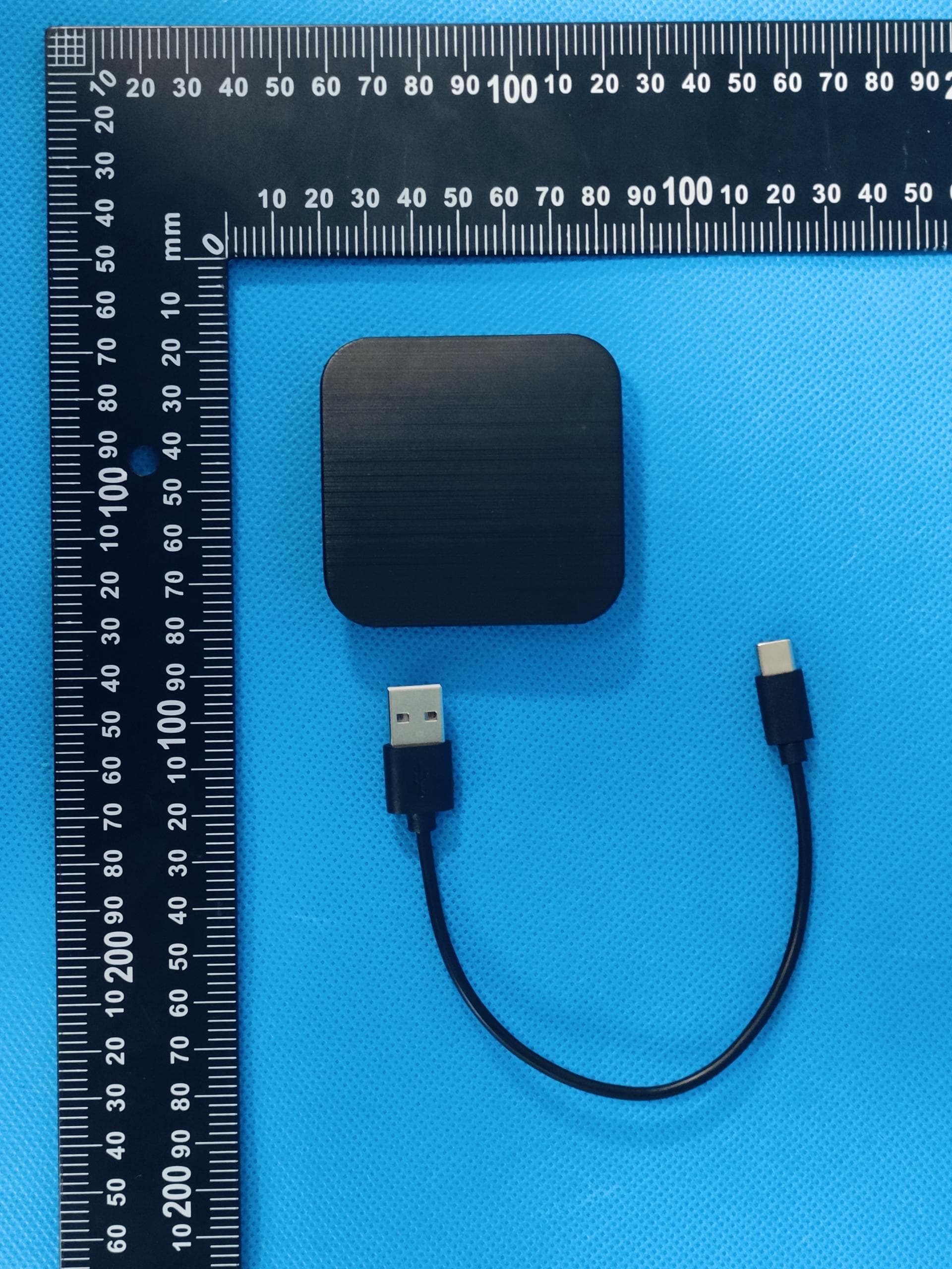 box - FCC ID 2BKMF-QTV-1 - Shenzhen Mustwalker Technology Co., Ltd