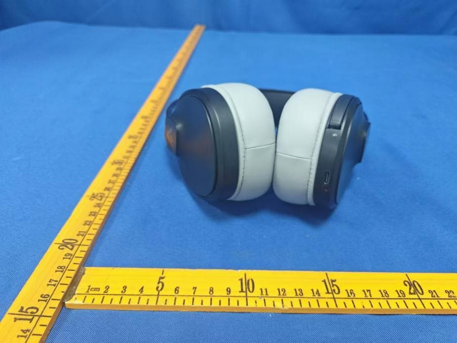 Wireless headset - FCC ID 2BKNE-G5000 - Dongguan Jinshunxing Electronics Co., Ltd (5)