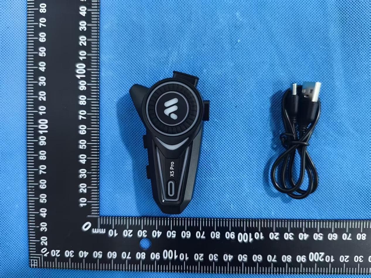 Helmet Bluetooth Headset - FCC ID 2BKNT-X5PRO - Shenzhen New Hengsheng Electronic Technology Co., Ltd
