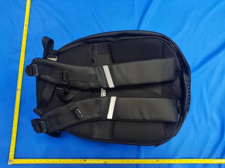 LED Backpack - FCC ID 2BKPK-BX-02 - GUANGZHOU OUMURS MOTORCYCLE TECHNOLOGY CO., LTD (2)