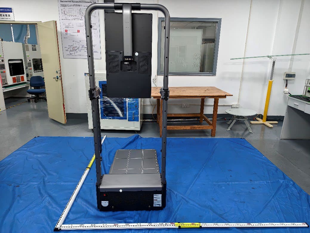 S1 Series Smart Home Gym - FCC ID 2BKQVSHG2501-1 - Qudong Future (Shenzhen) Technology Co., Ltd. (2)
