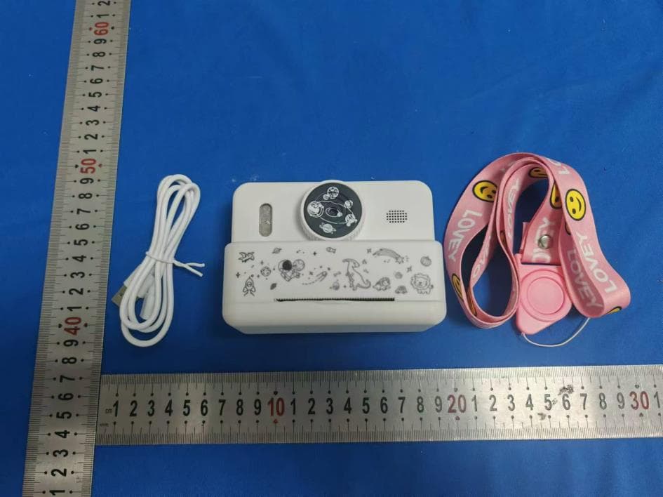 Kids camera - FCC ID 2BKQX-P7 - SHENZHEN BINBINYOULI TECHNOLOGY CO., LTD