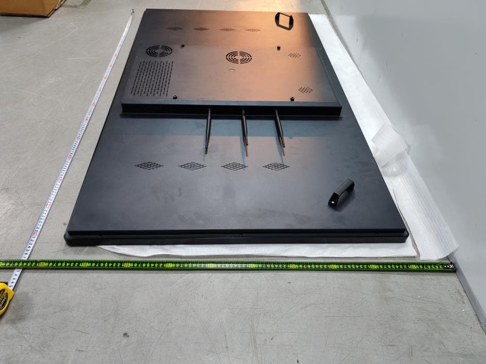 65 inch capacitive touch all-in-one machine - FCC ID 2BKR5-LE6510 - BBO Poker Tables