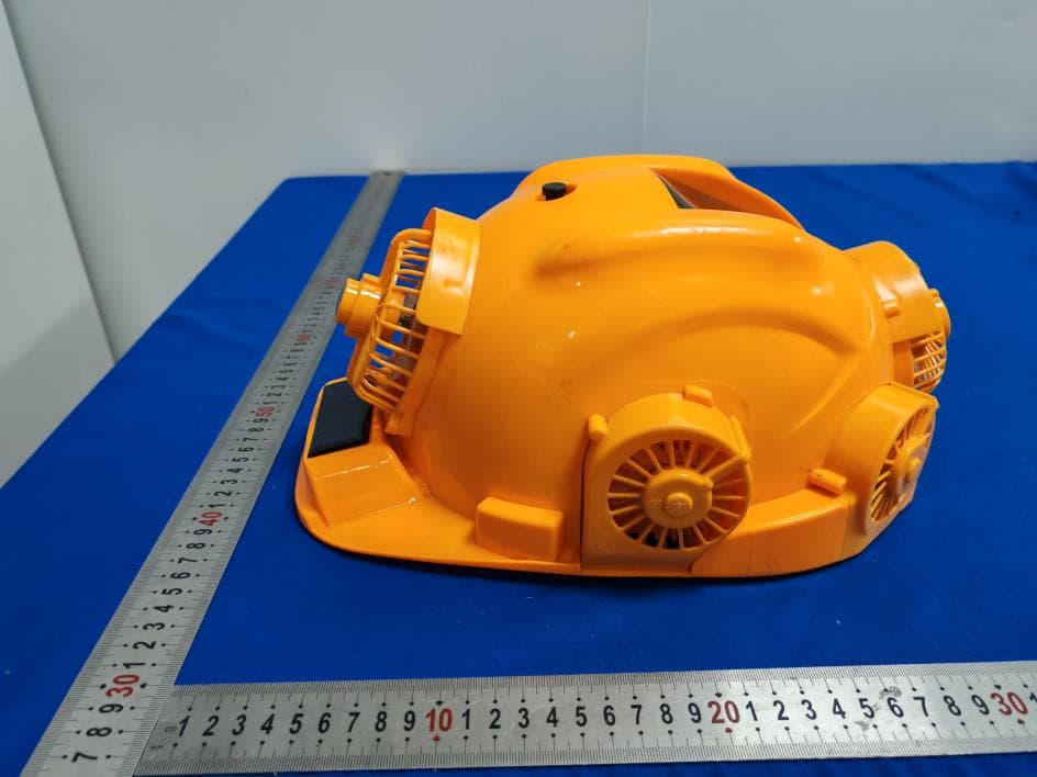 Hat with fan - FCC ID 2BKSI-8F20BA - Shenzhen Xinyuanming Electronics Co., Ltd (4)