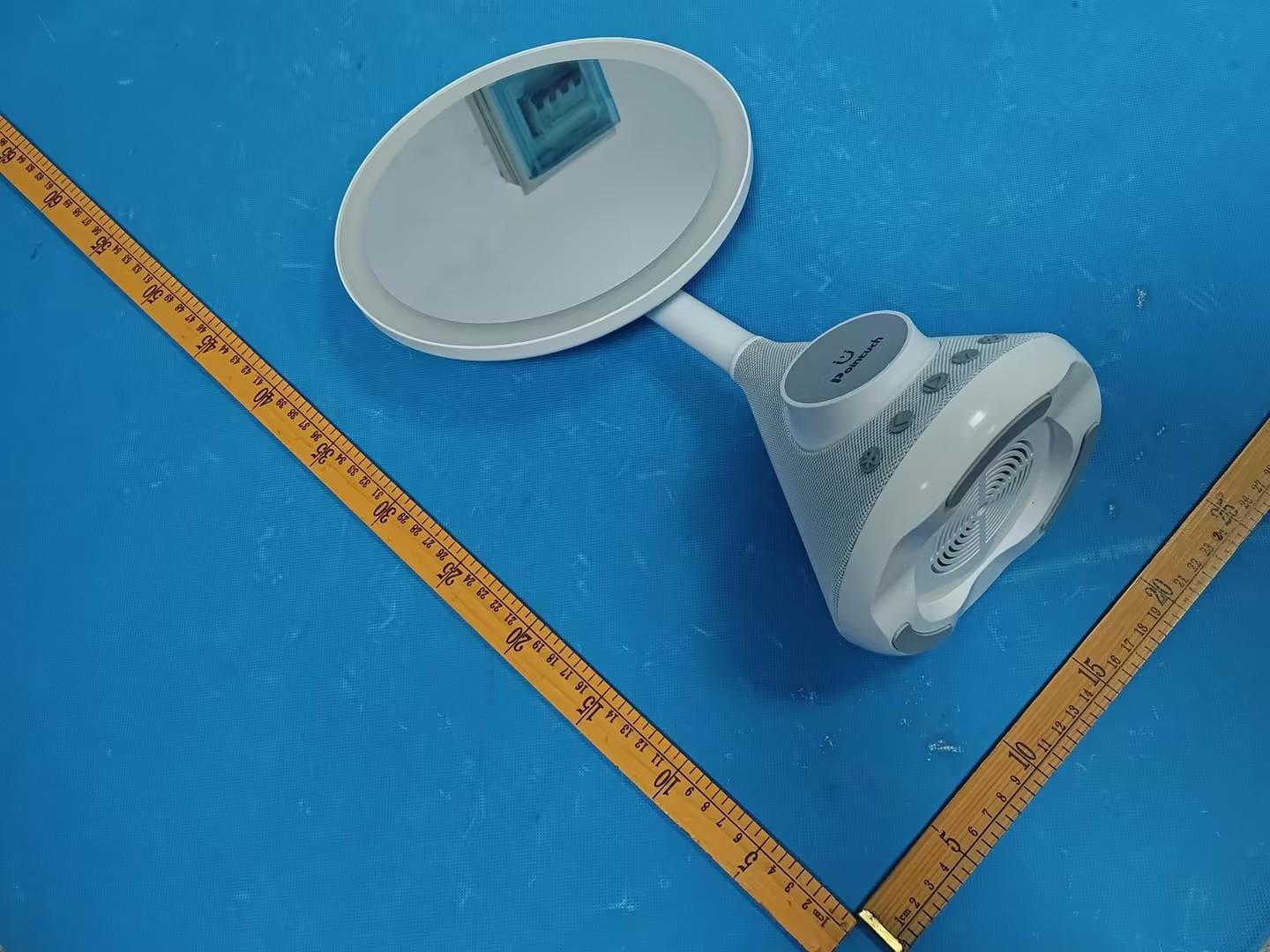 Makeup mirror with wireless charger - FCC ID 2BKTL-VAANSPK3 - SimplyTech Electronics, Inc. (2)