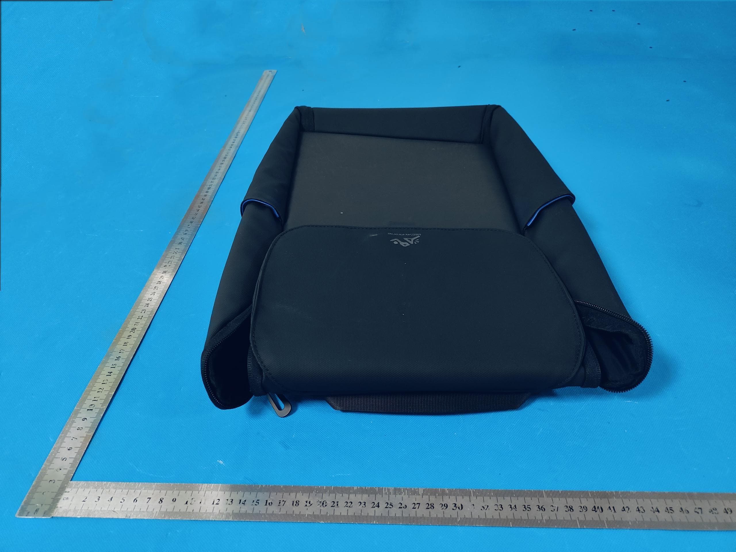 Pixel backpack - FCC ID 2BKVC-KVB32-T01 - Taizhou Kewen Electronic Technology Co., Ltd (2)