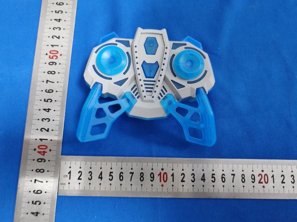 Remote control car - FCC ID 2BKWQ-CV8818 - Shenzhen Ledang Technology Co., Ltd. (2)