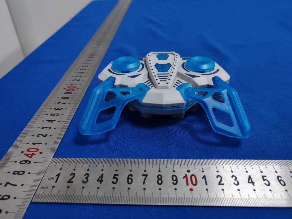 Remote control car - FCC ID 2BKWQ-CV8818 - Shenzhen Ledang Technology Co., Ltd. (4)