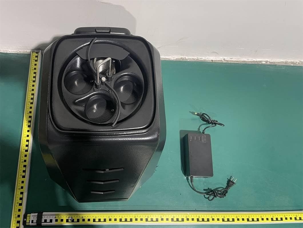 ADIBO intelligent tennis ball machine - FCC ID 2BKWR-T500 - Aidibao Sporting Goods (Shenzhen) Co., LTD (3)