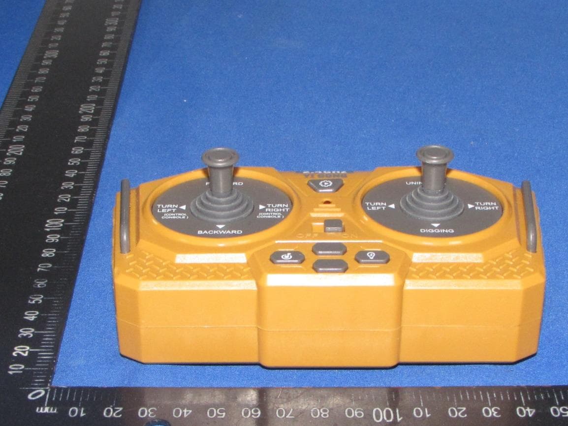 Alloy Engineering Remote Control Series - FCC ID 2BKZ5-BC1043 - SHANTOU CHENGHAI DISTRICT YI GONG TOYS FACTORY (4)