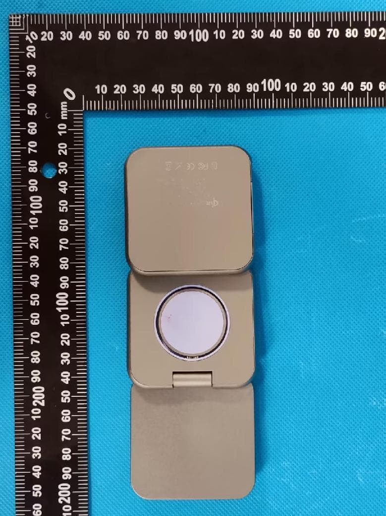 5IN1 Fold Wireless Charger - FCC ID 2BKZR-PF-WC2 - polifall (4)
