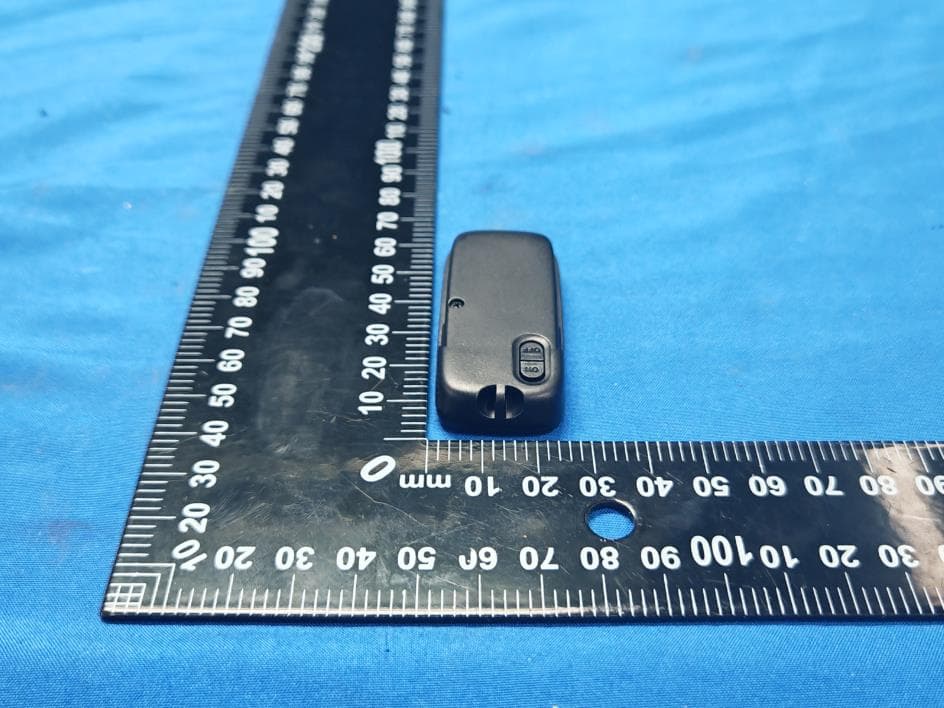 remote control - FCC ID 2BL38-A8C - Dongguan Diepin Technology Co.,Ltd. (5)
