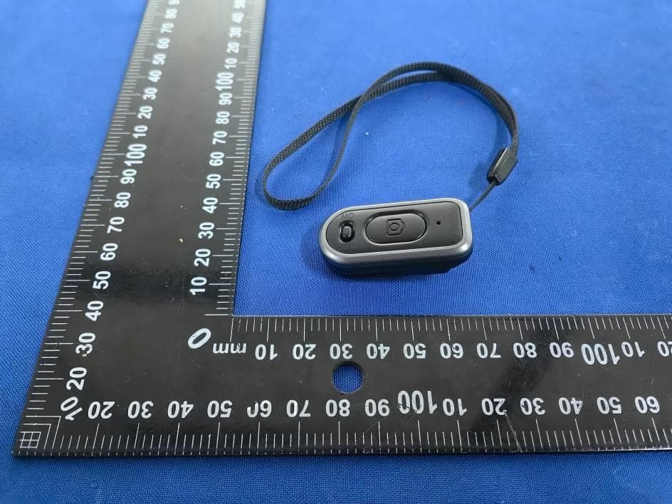 remote control - FCC ID 2BL38-T2 - Dongguan Diepin Technology Co.,Ltd. (5)