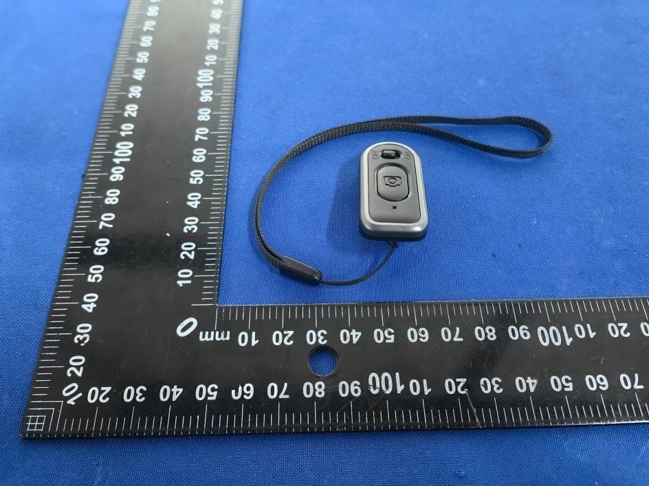 remote control - FCC ID 2BL38-T2 - Dongguan Diepin Technology Co.,Ltd. (4)