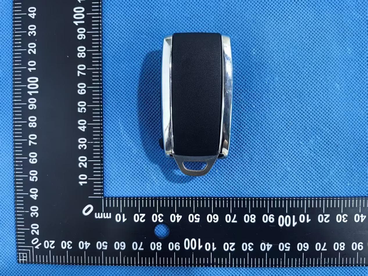 Car keys - FCC ID 2BL3Q-JG102 - SHENZHEN MINGSHIDA COMMUNICATION TECHNOLOGY CO.,LTD (2)