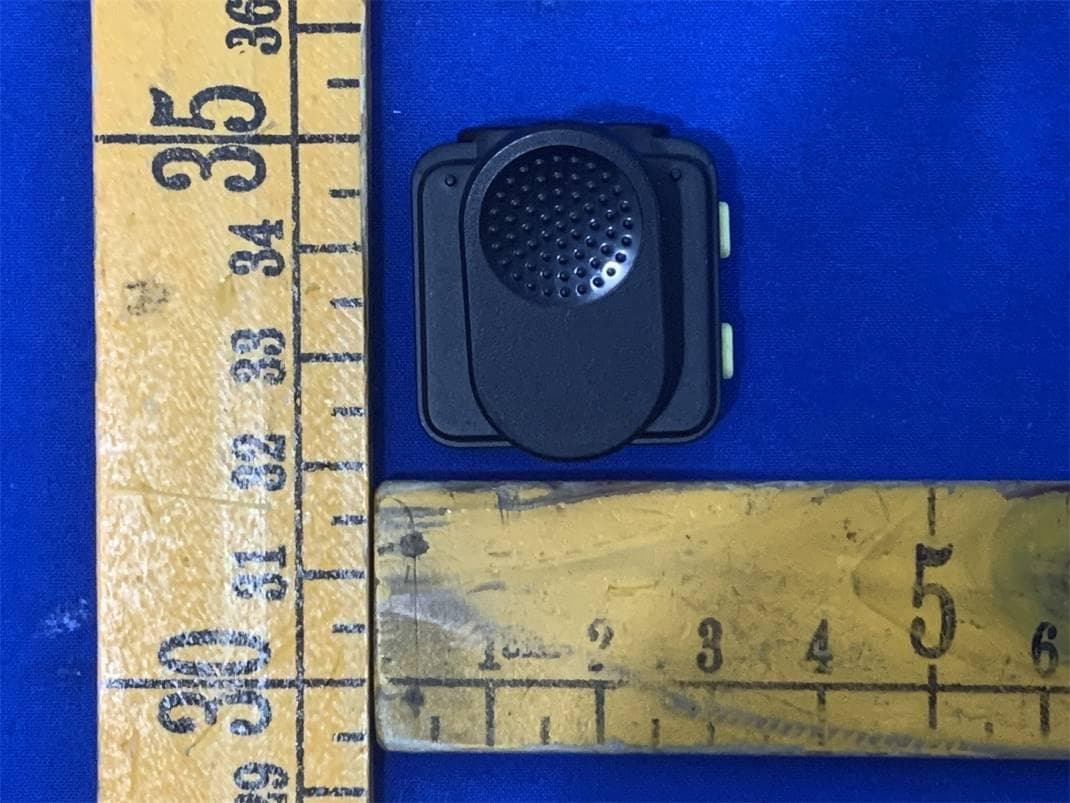 wireless lavalier microphone - FCC ID 2BL72-Q9 - Shenzhen Yiqing Technology Co., Ltd.