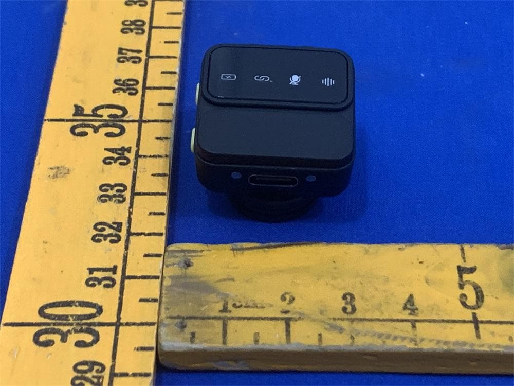 wireless lavalier microphone - FCC ID 2BL72-Q9 - Shenzhen Yiqing Technology Co., Ltd. (3)