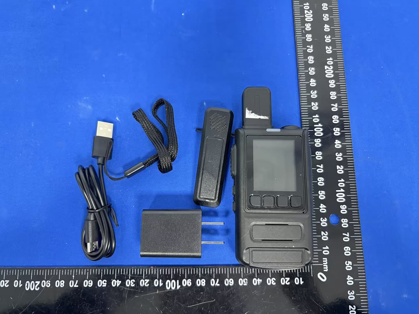 4G LTE POC RADIO - FCC ID 2BL8T-BLT-X111 - Quanzhou Baolutong Electronic Technology Co.,Ltd.