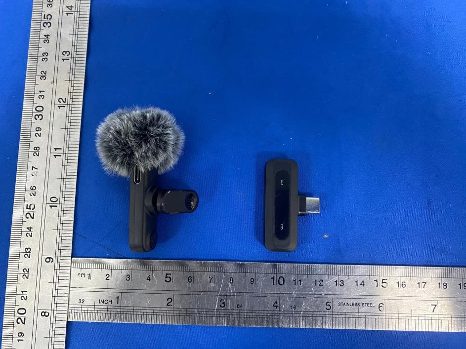 Wireless Microphone - FCC ID 2BLAE-J3 - Dongguan Bihai Electronic Technology Co., Ltd.