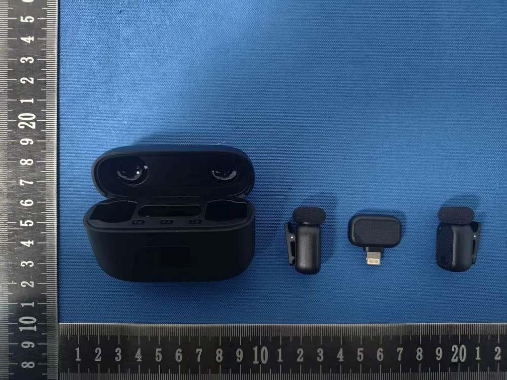 Wireless Microphone - FCC ID 2BLAE-S20 - Dongguan Bihai Electronic Technology Co., Ltd. (2)