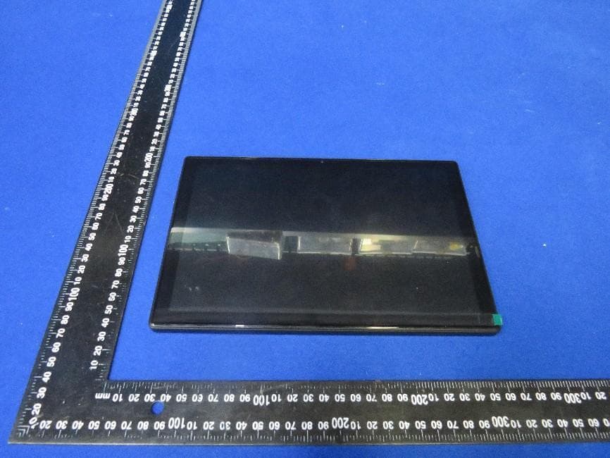 ipad - FCC ID 2BLAO-RO14 - Suzhou Yongqida Network Technology Co., Ltd (5)