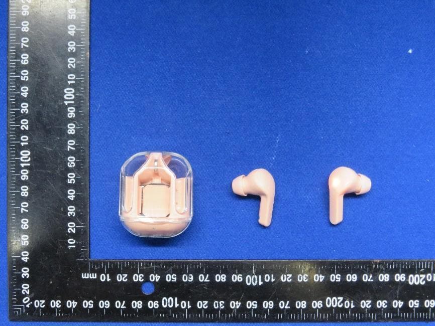 Truly Wireless Earbuds - FCC ID 2BLCF-HHWL-C02 - Shenzhen Pipijia technology Co., LTD (4)