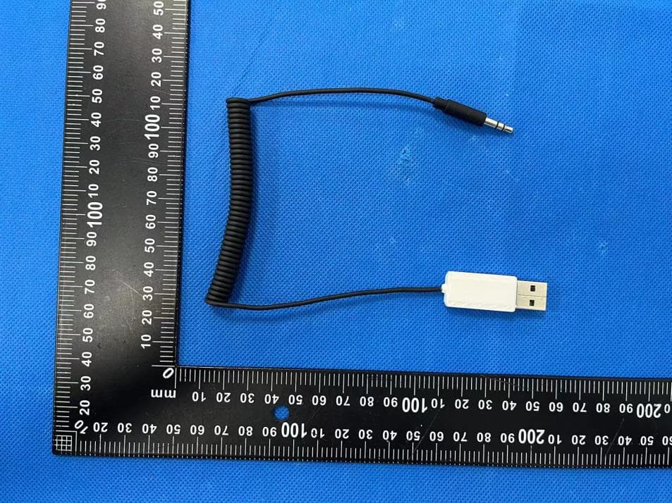 Car Bluetooth Audio Receiver - FCC ID 2BLDA-Y3 - Shenzhen Elicks Technology Co., Ltd.