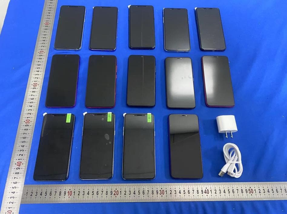Smartphone - FCC ID 2BLI5-A35PRO - Shenzhen Pagelaer Technology Co., Ltd. (3)