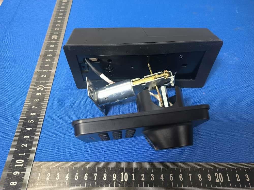 Door lock - FCC ID 2BLIX-U68 - Shenzhen Muming Innovation Technology Co., Ltd. (2)