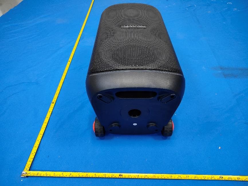 Party Speaker with Flame Light - FCC ID 2BLKS-GKDT63 - SHENZHEN CHL INDUSTRIES CO.,LTD (4)