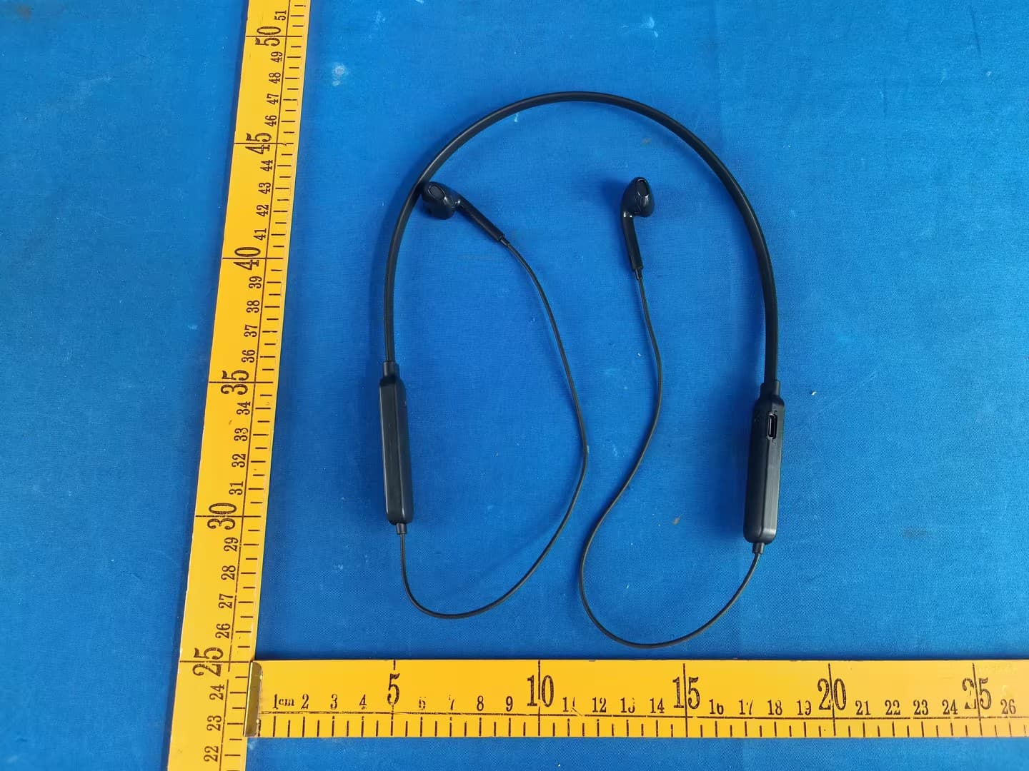wireless earphones - FCC ID 2BLS2-A10 - Yisheng Electronic Technology (Guangzhou)Co.,Ltd