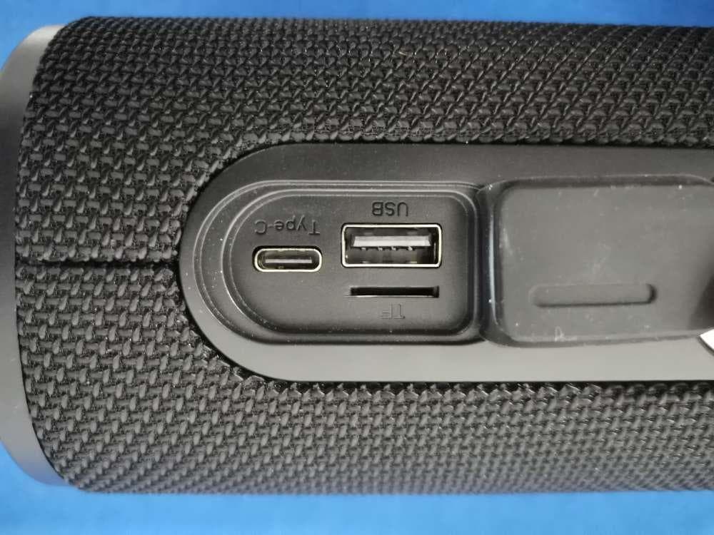 Wireless Speaker - FCC ID 2BLS4-IX-119 - Iphoenix Technology Corp (4)