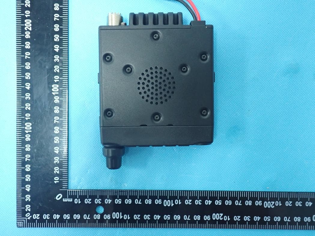 Dual Band Mobile Radio - FCC ID 2BLTR-TH2000 - Quanzhou RadioBoss Technology Co., Ltd (2)