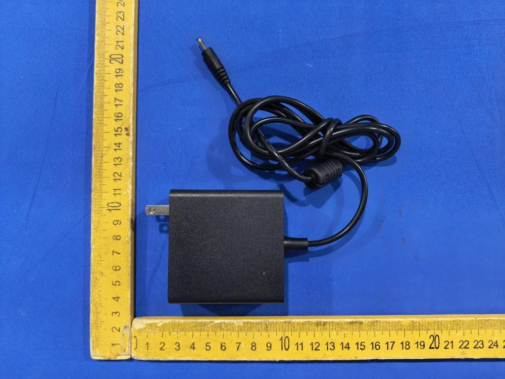 Notebook - FCC ID 2BLU9-QL14R5Y - M&M Electronics, S.A. (5)